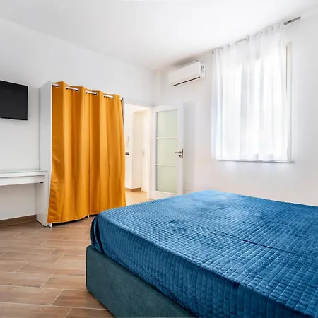 Guest house Sandoval