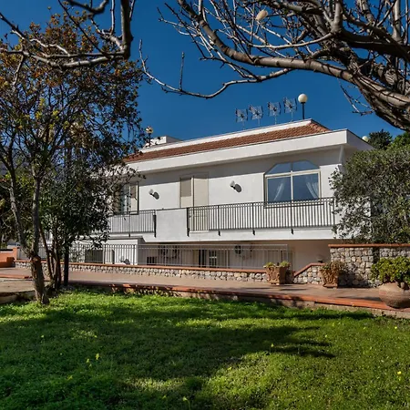 Sandoval باليرمو