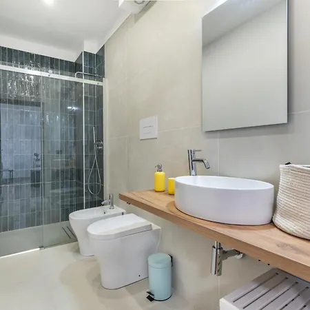 Sandoval بيت ضيافة 4*